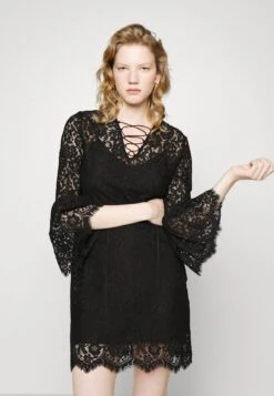 TWINSET Loving Macrame - Cocktailjurk - Nero 13 TWINSET Loving Macrame - Cocktailjurk - Nero -Only Mode Winkel adc1e1a2eacd4a89af761a1c8d36dc04