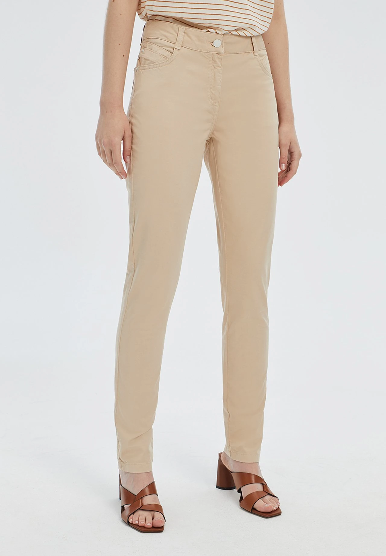 Tiro Alto - Slim Fit Jeans - Beige 1 Tiro Alto - Slim Fit Jeans - Beige