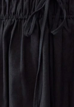 Trissy Mini - Jurk - Black -Only Mode Winkel ae0d0821f48744769f0538d7f2ffbc6c