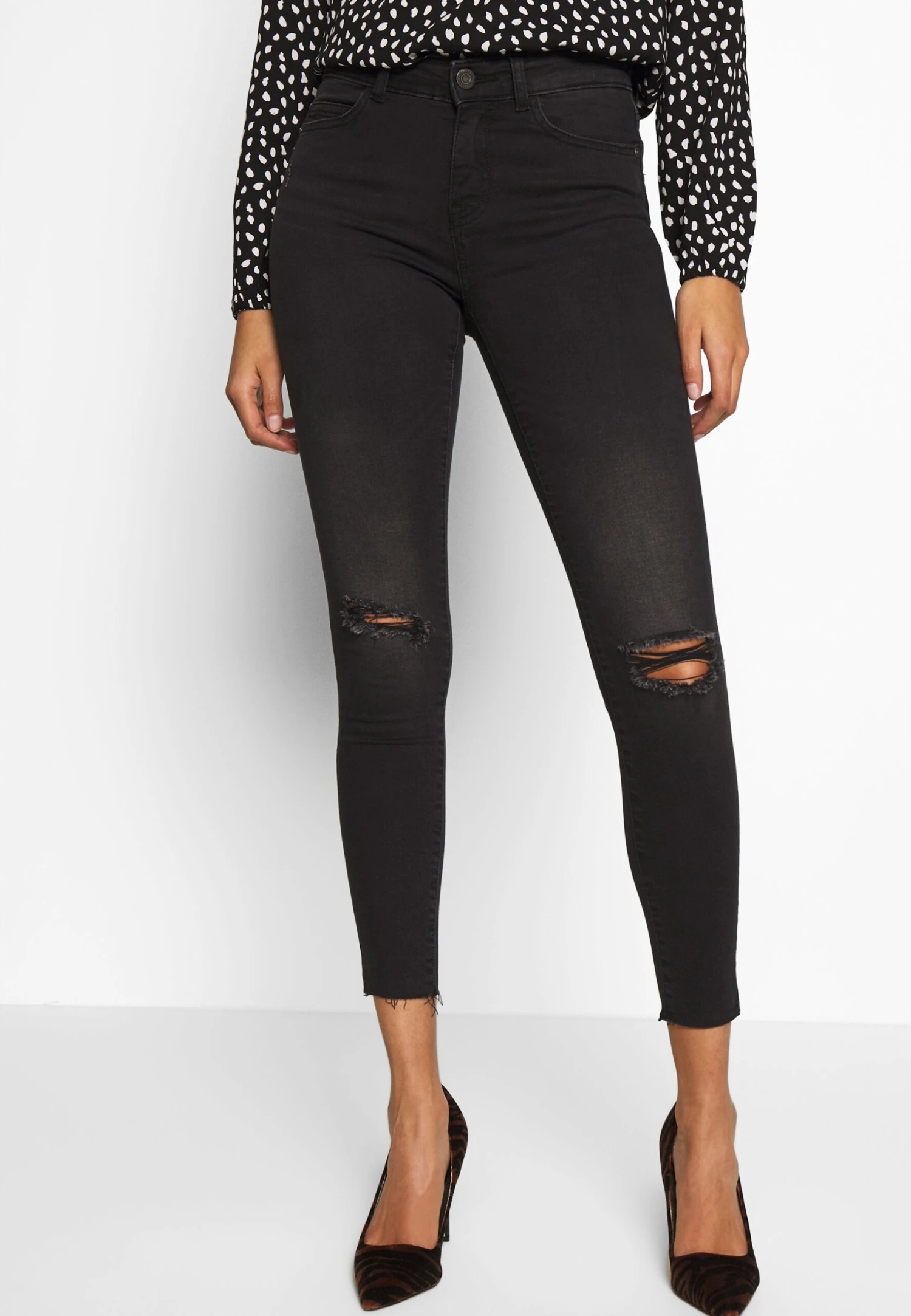 Noisy May Nmlucy- Jeans Skinny Fit - Black Denim 1 Noisy May Nmlucy- Jeans Skinny Fit - Black Denim