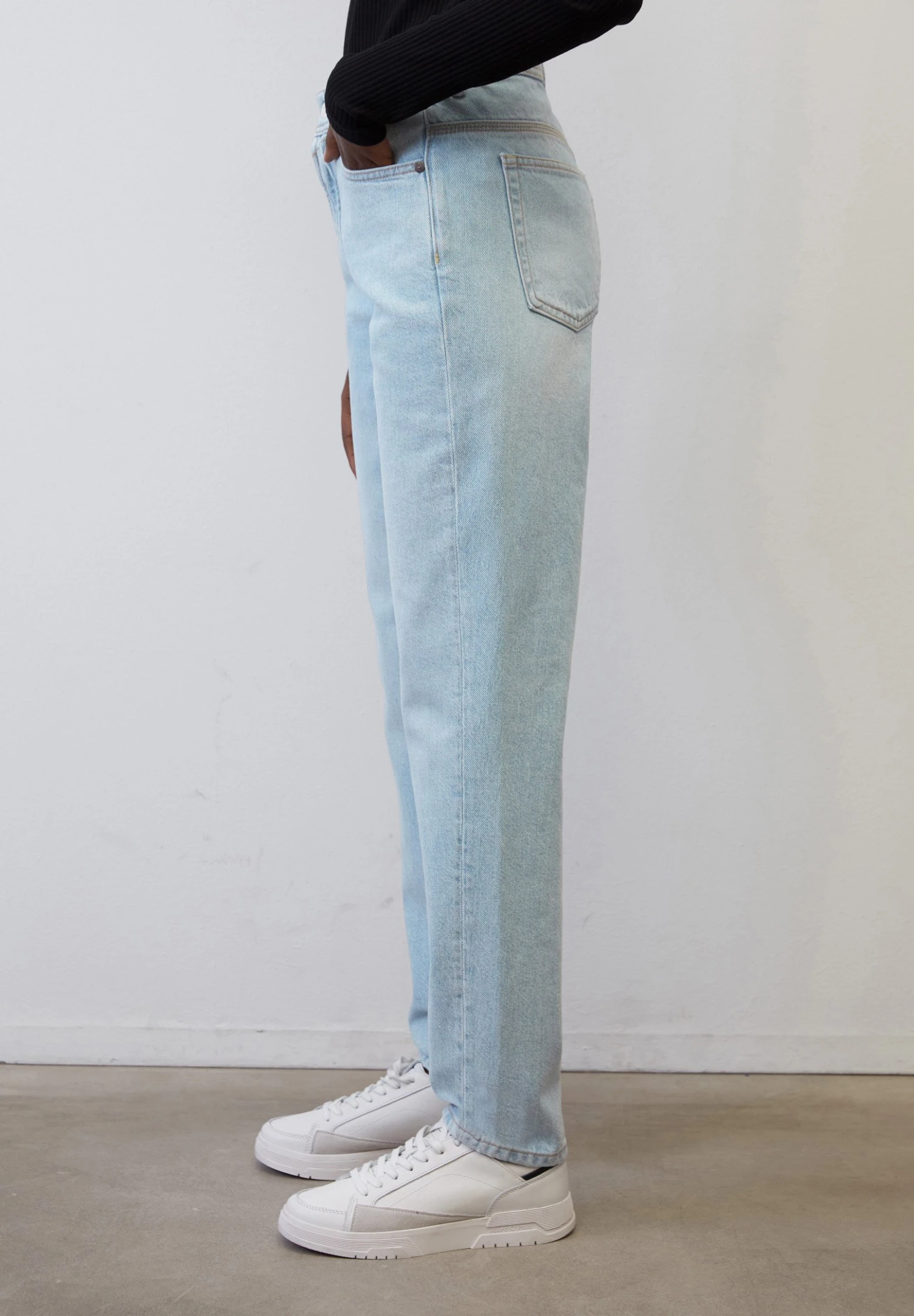 Marc O'Polo DENIM Modell Maja Mom Aus Organic - Straight Leg Jeans - Multi Vintage Bleached Cobalt 4 Marc O'Polo DENIM Modell Maja Mom Aus Organic - Straight Leg Jeans - Multi Vintage Bleached Cobalt - Afbeelding 4