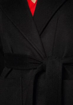 MAX & Co. Shortrun - Halflange Jas - Black -Only Mode Winkel b03a86f780024c4691a8d009c48a0996