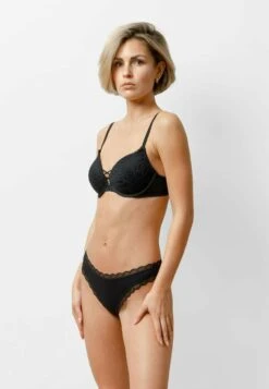 3 Pack Mit Spitze - String - Schwarz -Only Mode Winkel b165d913527149b2b32a31dff08c7ba9