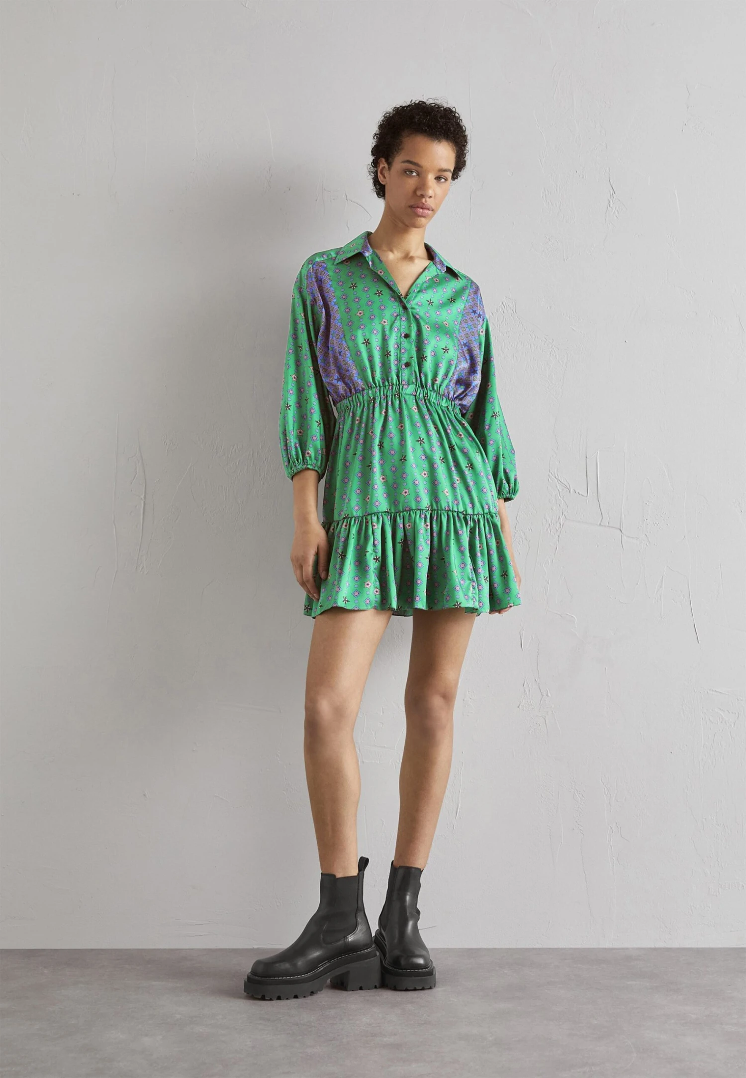 Sandro Robe - Blousejurk - Vert 2 Sandro Robe - Blousejurk - Vert - Afbeelding 2