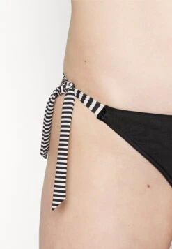 Banana Moon Cantodasia Basi Set - Bikini - Noir -Only Mode Winkel b288d78a6c8a4824aec2ff089e384ddd