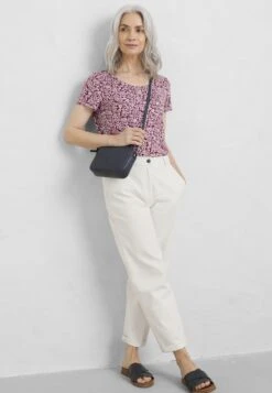 Appletree- T-Shirt Print - Carved Floral Dulse 6 Appletree- T-Shirt Print - Carved Floral Dulse -Only Mode Winkel b2a89a2e05bb4e87a8c3e87094186306