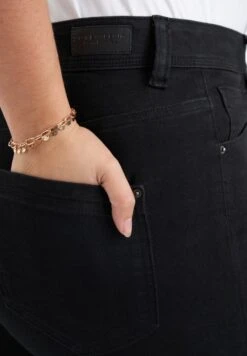 Cherry - Jeans Skinny Fit - Black -Only Mode Winkel b39b74f416fc4fb0968d28f19762f801