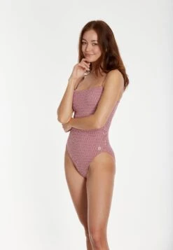 Olympia Badpak - Rot -Only Mode Winkel b43e934242274ddb97dcbab12faec2f3