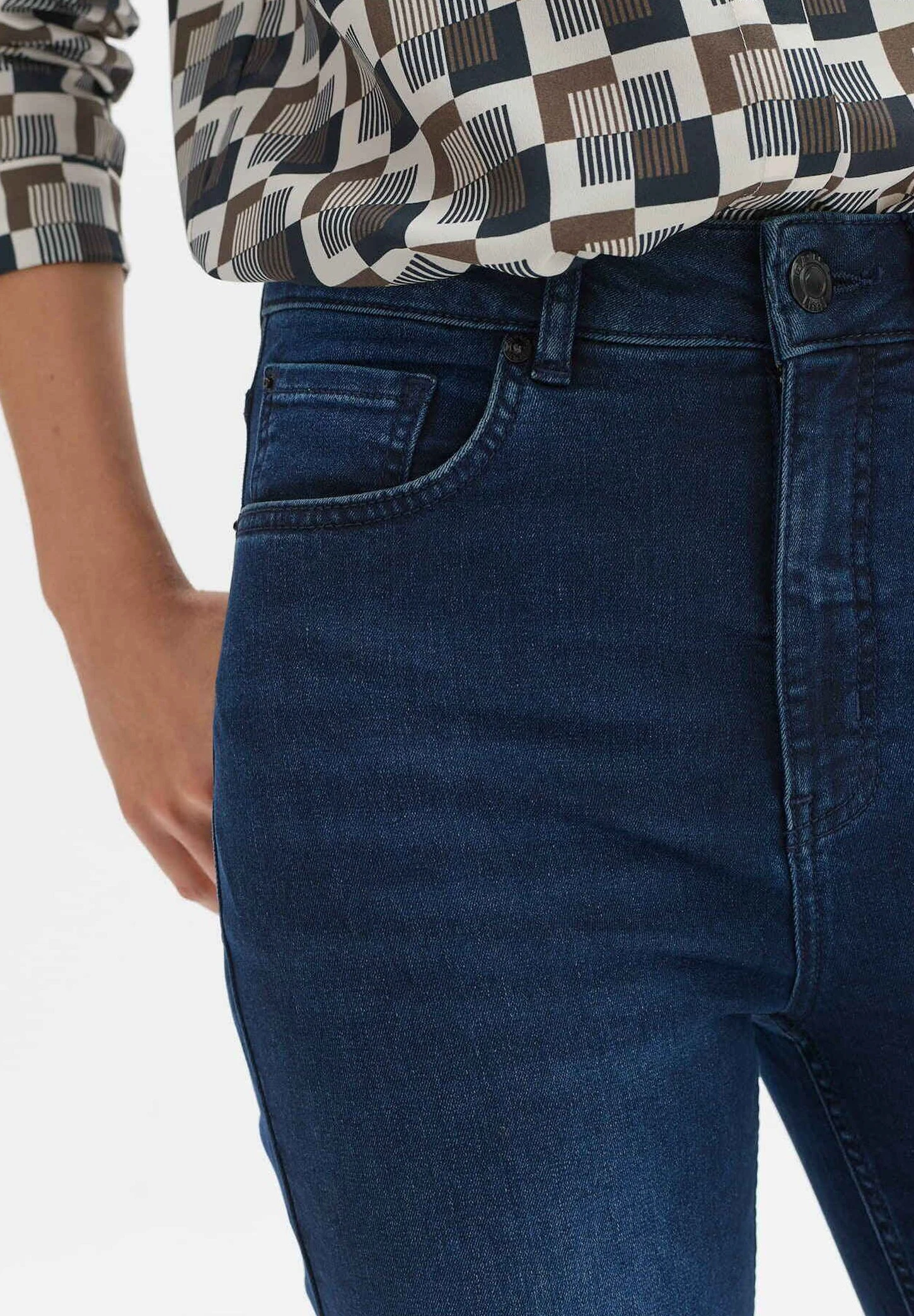 OPUS Edris - Bootcut Jeans - Deep Vintage Blue 4 OPUS Edris - Bootcut Jeans - Deep Vintage Blue - Afbeelding 4