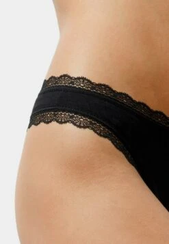 3 Pack Mit Spitze - String - Schwarz -Only Mode Winkel b8a837be648d41849d46a586539653fe