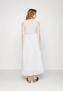 See By Chloé Jurk - Cloudy White -Only Mode Winkel b937f4f8d04e4e168112dde9bea78bfe