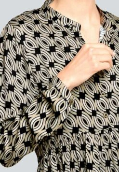 Blousejurk - Taupe 9 Blousejurk - Taupe -Only Mode Winkel b97f37f8b6e4439991d53f4ab413572c