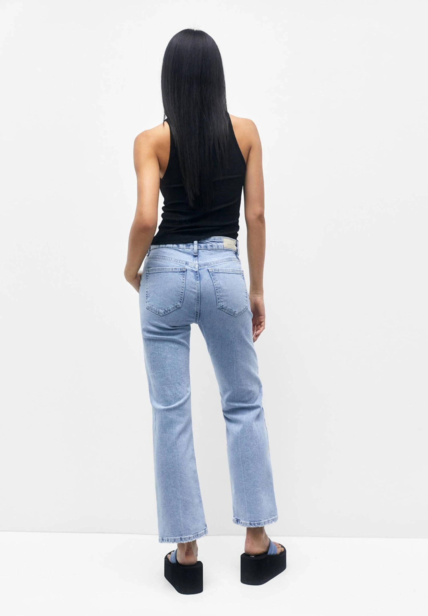 PULL & BEAR Flared High-Waist - Straight Leg Jeans - Blue Denim 3 PULL & BEAR Flared High-Waist - Straight Leg Jeans - Blue Denim - Afbeelding 3