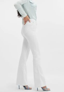 Guess Flared Jeans - Bordeaux 8 Guess Flared Jeans - Bordeaux -Only Mode Winkel bdeaea1cecb6461f9283fc93561b1ced