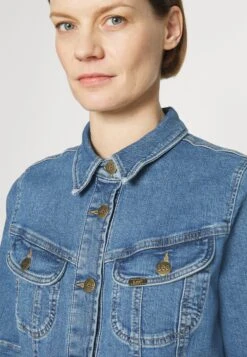 Lee Rider Shirt Dress - Spijkerjurk - Majestic Wave -Only Mode Winkel be7a4b6bc4c841bba459c5ba2942c933