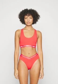 Puma Women Racer Back Hang - Bustier - Hibiscus Red 6 Puma Women Racer Back Hang - Bustier - Hibiscus Red -Only Mode Winkel bf6f42b89a014970a456259536377129