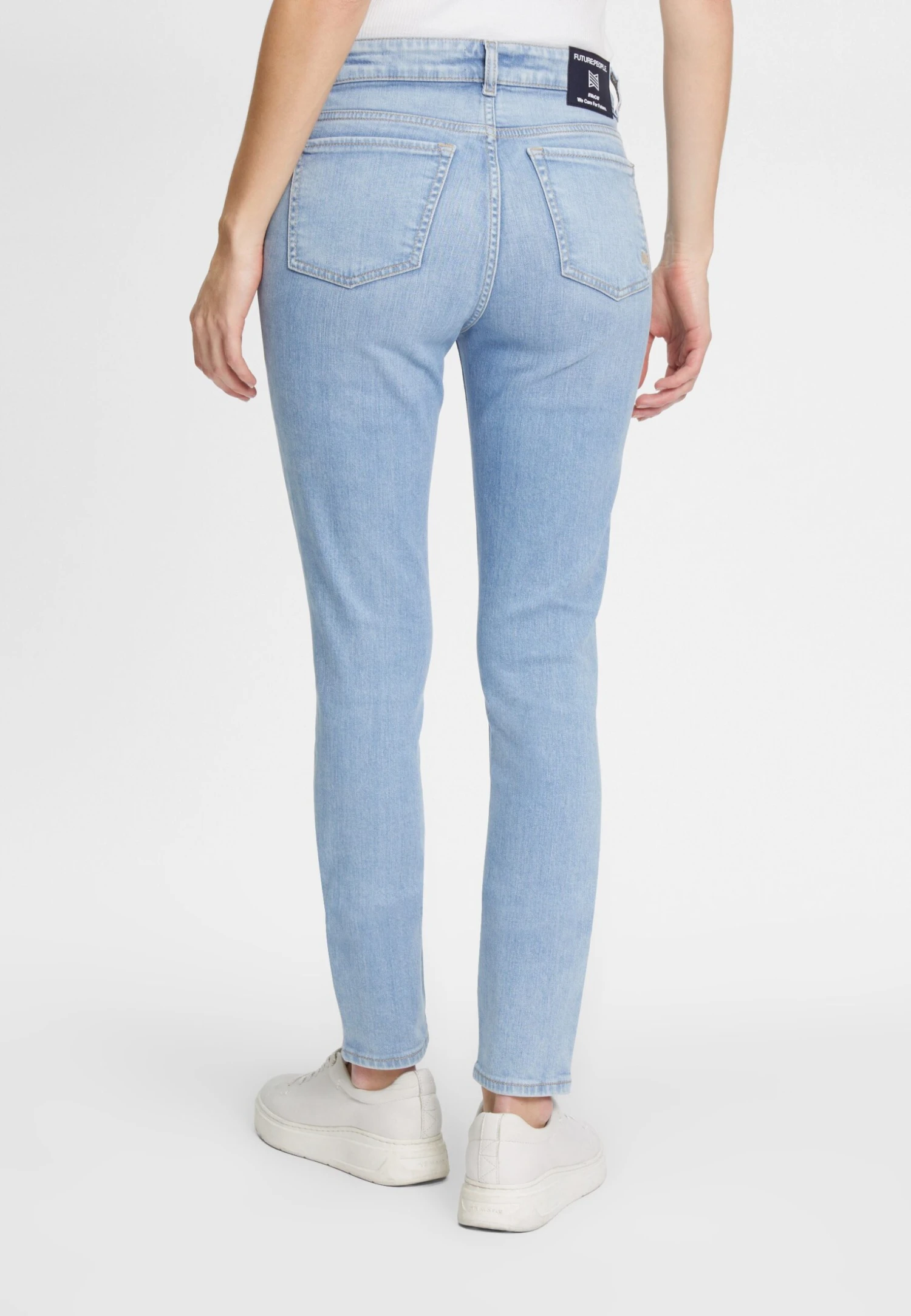 01:00 Slim Fit - Mid Waist - Slim Fit Jeans - Eisblau 3 01:00 Slim Fit - Mid Waist - Slim Fit Jeans - Eisblau - Afbeelding 3