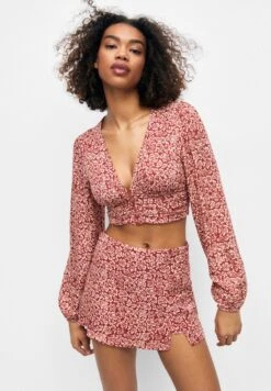 PULL & BEAR Floral Print - A-Lijn Rok - Mottled Dark Red
