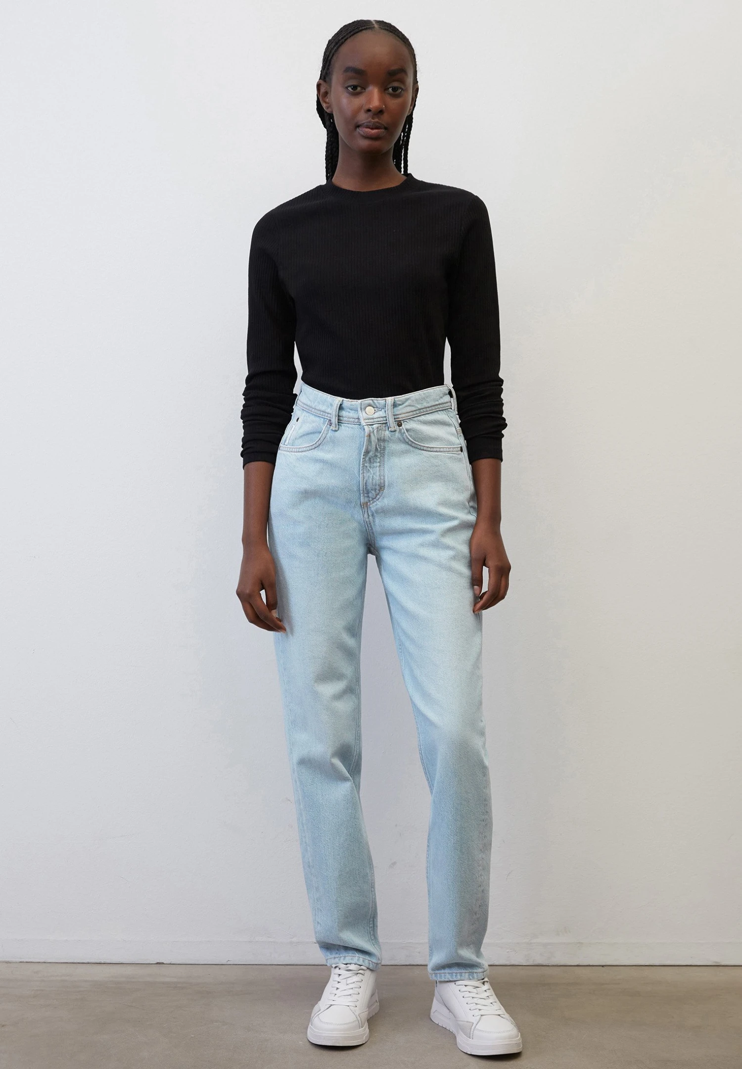 Marc O'Polo DENIM Modell Maja Mom Aus Organic - Straight Leg Jeans - Multi Vintage Bleached Cobalt 1 Marc O'Polo DENIM Modell Maja Mom Aus Organic - Straight Leg Jeans - Multi Vintage Bleached Cobalt