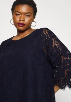 ONLY CARMAKOMA Caradia Knee Dress - Cocktailjurk - Night Sky -Only Mode Winkel c20d79f97e844f33ac58e6859ba345b6