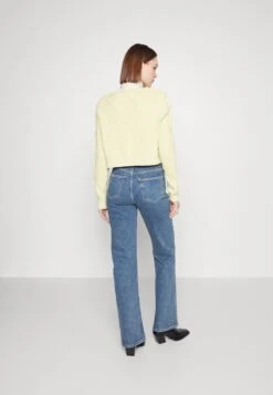 Selected Femme Slftone Bootcut - Relaxed Fit Jeans - Medium Blue Denim 7 Selected Femme Slftone Bootcut - Relaxed Fit Jeans - Medium Blue Denim -Only Mode Winkel c21ae67695e54feebc526be171f48872