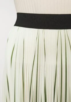 Paniere - Plooirok - Verde -Only Mode Winkel c245639ec2d240e6912d8c801e160367