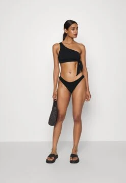 Seafolly Collective One Shoulder- Bikinitop - Black -Only Mode Winkel c2fff3a3babb498dbd80715561048622