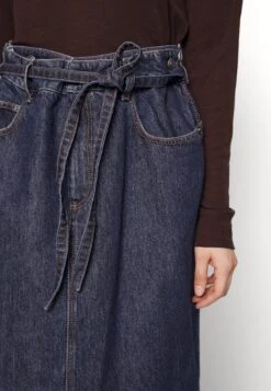 Sportmax Terni - Jeansrok - Blu Notte 13 Sportmax Terni - Jeansrok - Blu Notte -Only Mode Winkel c37280e7725e4b4383095e5d23ab3cab