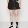 Calvin Klein Jeans Cut Out Shiny Skirt - A-Lijn Rok - Black