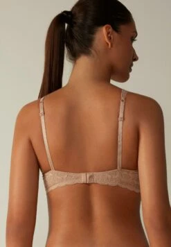 Intimissimi Giorgia- Voorgevormde Bh - Soft Beige -Only Mode Winkel c645fff1be354a6e90191586d73d0819