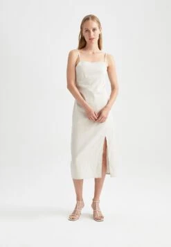 DeFacto Straight - Jurk - Beige