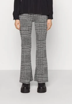 Noisy May Petite Nmtowny Pant- Broek - Black