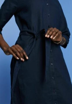 ESPRIT Blousejurk - Navy 16 ESPRIT Blousejurk - Navy -Only Mode Winkel c88e2a84bd774736a4c5dab161087c80
