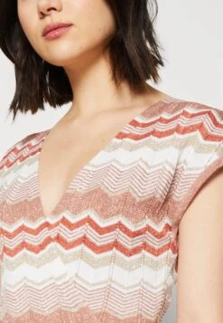 MORGAN Gebreide Jurk - Skin -Only Mode Winkel c95d3d0428494969a16a3fbc8222f60e