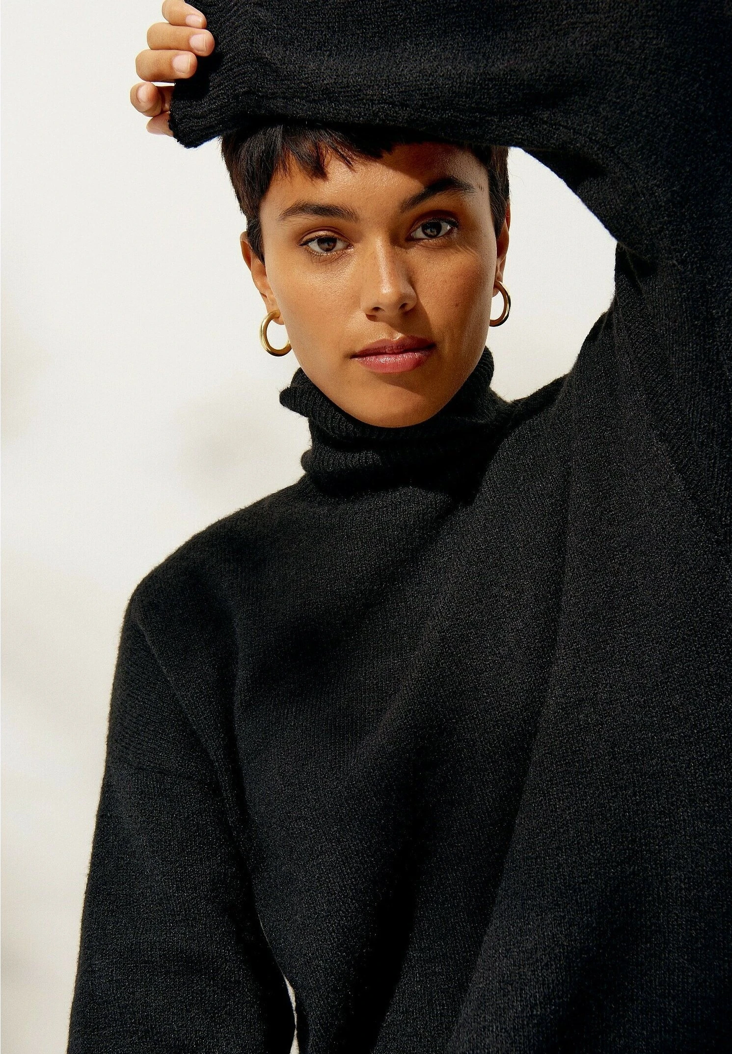 Sabina - Gebreide Jurk - Schwarz 4 Sabina - Gebreide Jurk - Schwarz - Afbeelding 4