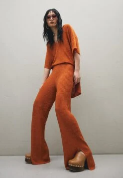 Rodebjer Broek - Golden Brown 9 Rodebjer Broek - Golden Brown -Only Mode Winkel ca920874966e4bcba71ae07e180e8f10