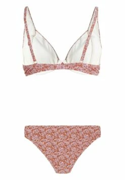 Protest Set Wire B C - Bikini - Chilirust 13 Protest Set Wire B C - Bikini - Chilirust -Only Mode Winkel cb2f6e92074e4a23a0f36896db510ea7