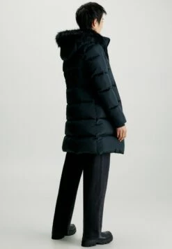 Calvin Klein Jeans Hooded Puffer - Winterjas - Ck Black -Only Mode Winkel cbfb462dc54245d6a119a34d35a4f0f7