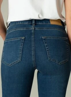 Bottoms Joy - Slim Fit Jeans - Mid Blue 9 Bottoms Joy - Slim Fit Jeans - Mid Blue -Only Mode Winkel cc28c0636f86432c866191e9aa133147