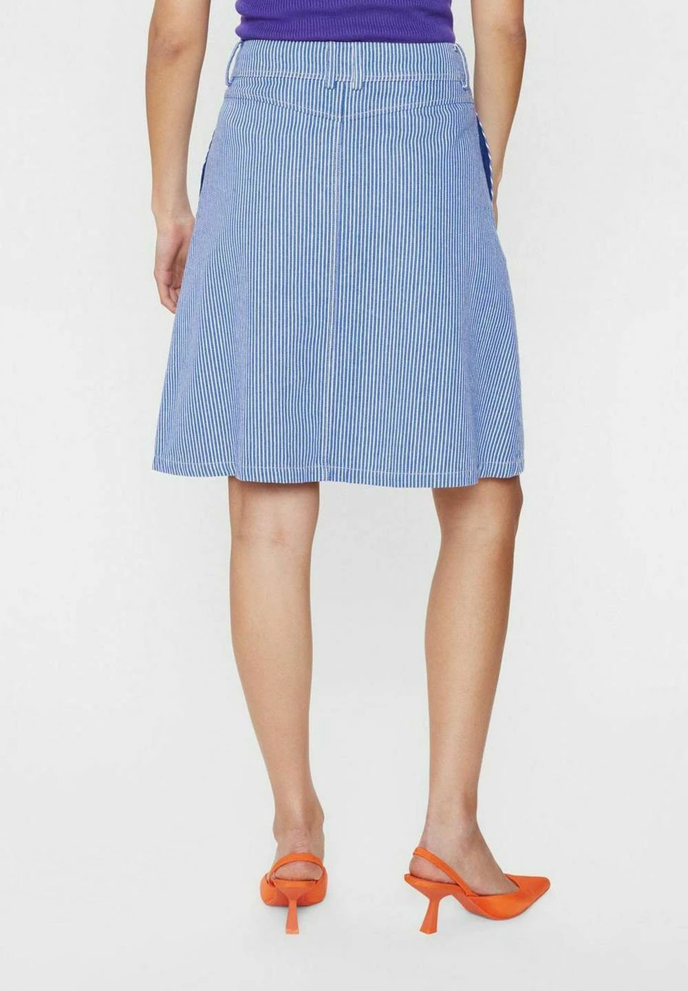 Nupernille- A-Lijn Rok - Medium Blue Denim 3 Nupernille- A-Lijn Rok - Medium Blue Denim - Afbeelding 3