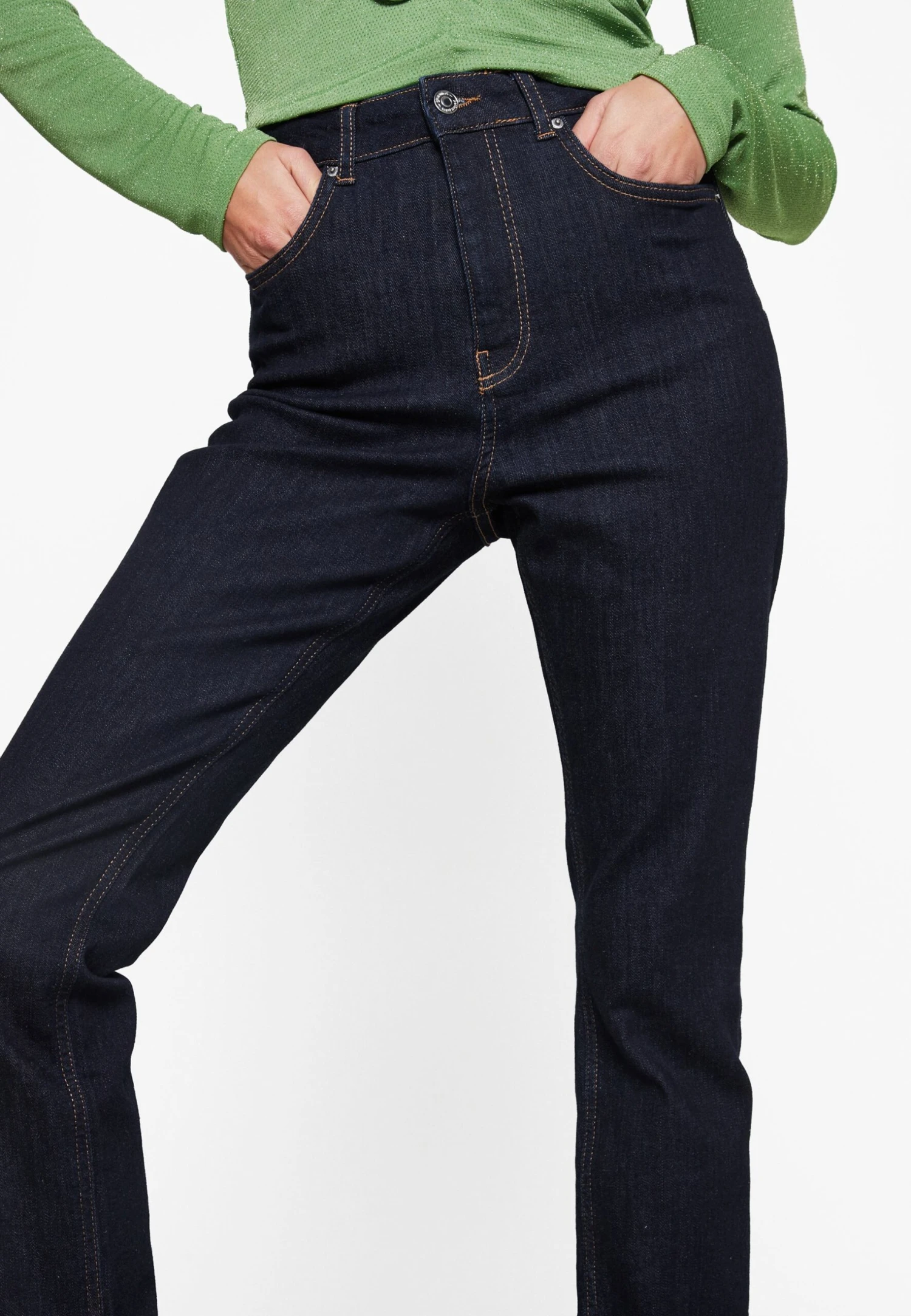 Gina Tricot High Waist Slit Jeans - Straight Leg Jeans - Rinse 4 Gina Tricot High Waist Slit Jeans - Straight Leg Jeans - Rinse - Afbeelding 4