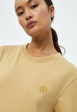 Bora Regular- T-Shirt Basic - Lark Beige -Only Mode Winkel cfd06aa0036642b288a7d814b0050b0f