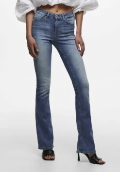 ONLY Onlblush- Flared Jeans - Medium Blue Denim