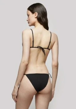 Talia With Removable Padding Milano - Bikinitop - Black 5 Talia With Removable Padding Milano - Bikinitop - Black -Only Mode Winkel d0d2e86ffecd463984fd80aa58cc3f55