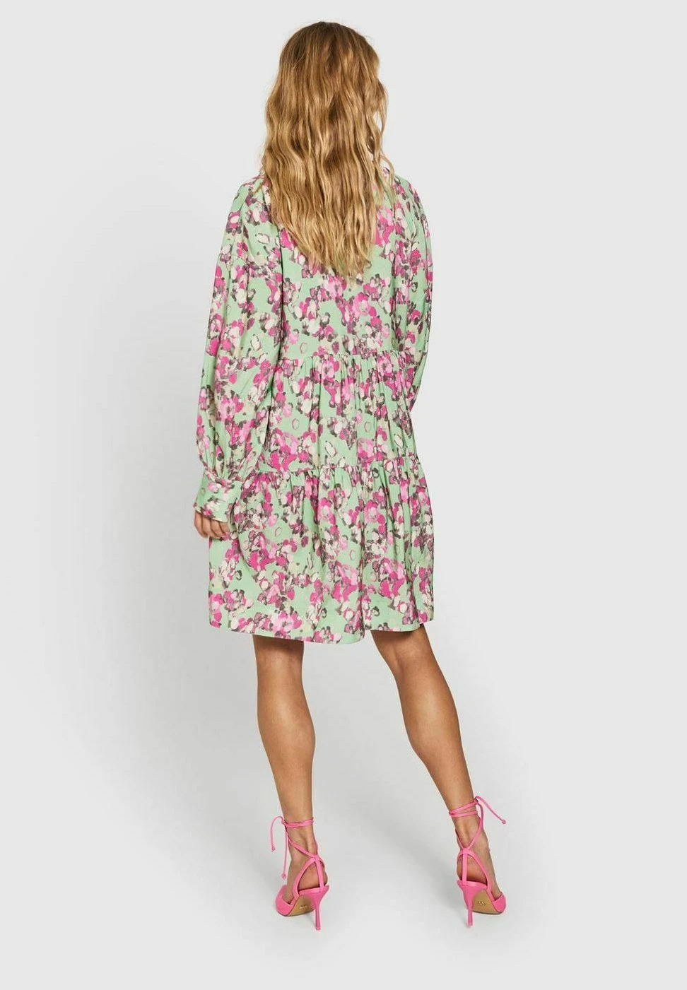 Alyssa Bomba Short - Jurk - Meadow Print 3 Alyssa Bomba Short - Jurk - Meadow Print - Afbeelding 3