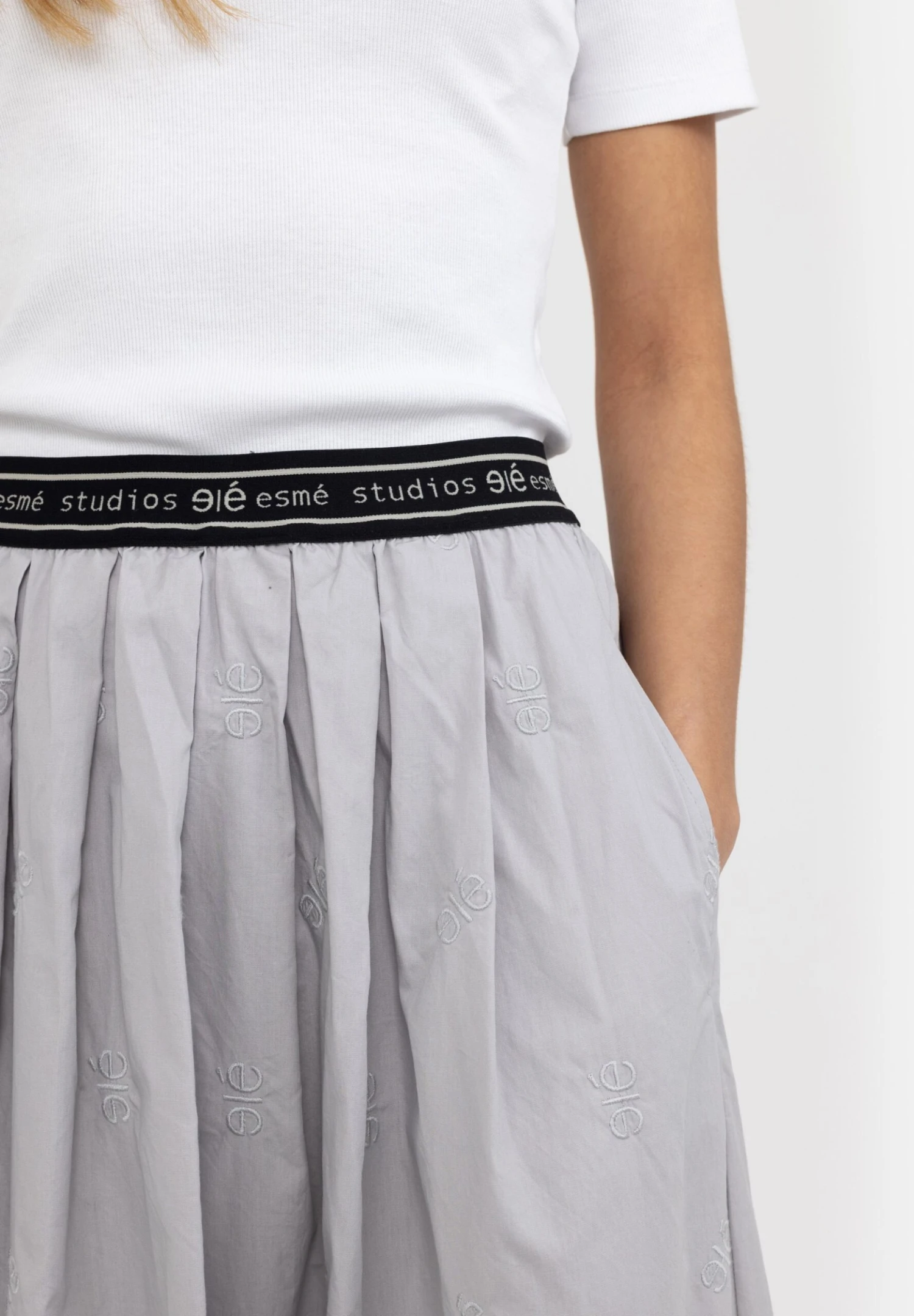 Esmé Studios Escalla- A-Lijn Rok - Raindrops Logo Emb 3 Esmé Studios Escalla- A-Lijn Rok - Raindrops Logo Emb - Afbeelding 3