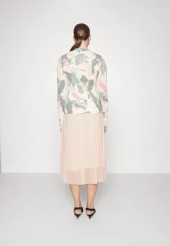 Boss Erlissa - A-Lijn Rok - Bright Pink -Only Mode Winkel d215a2ae1740469789113850e6c0eb92