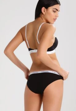 Bikini 3 Pack - Slip - Black/White -Only Mode Winkel d24da71e9dfa42a8bbfeb10471f10f47