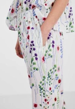 Pieces Straight Leg Pcjalisa - Broek - Bright White -Only Mode Winkel d2603304a24942abbad4d76ffee2078a