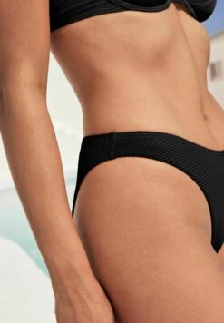 Next V High Leg Standard - Bikinibroekje - Black Rib 7 Next V High Leg Standard - Bikinibroekje - Black Rib -Only Mode Winkel d2967cc9a2734b6884e2c7d0822060ca